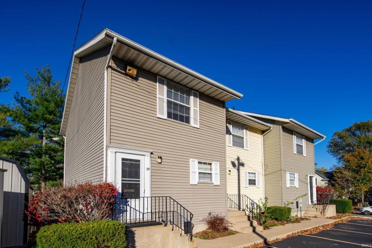 Front of townhome