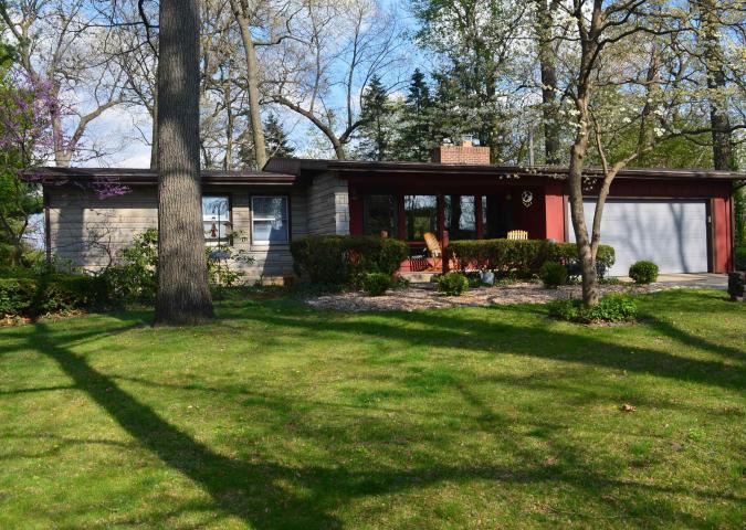 1516 Harrington