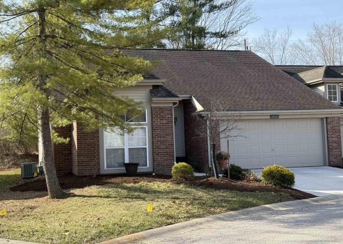 618 E Moss Creek Ct.