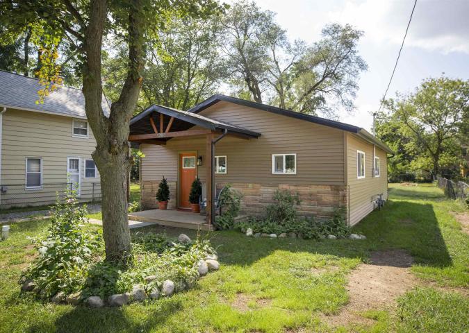 52885 Emmons