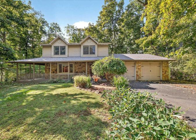 Welcome to 2542 Spicewood Lane