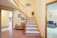Two-story foyer