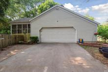 oversized 2 car garage