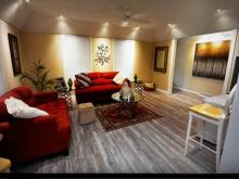 918 Owners Living Room