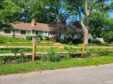 Summer Photo of Front of Home