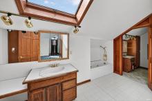 Upstairs Jack-n-Jill